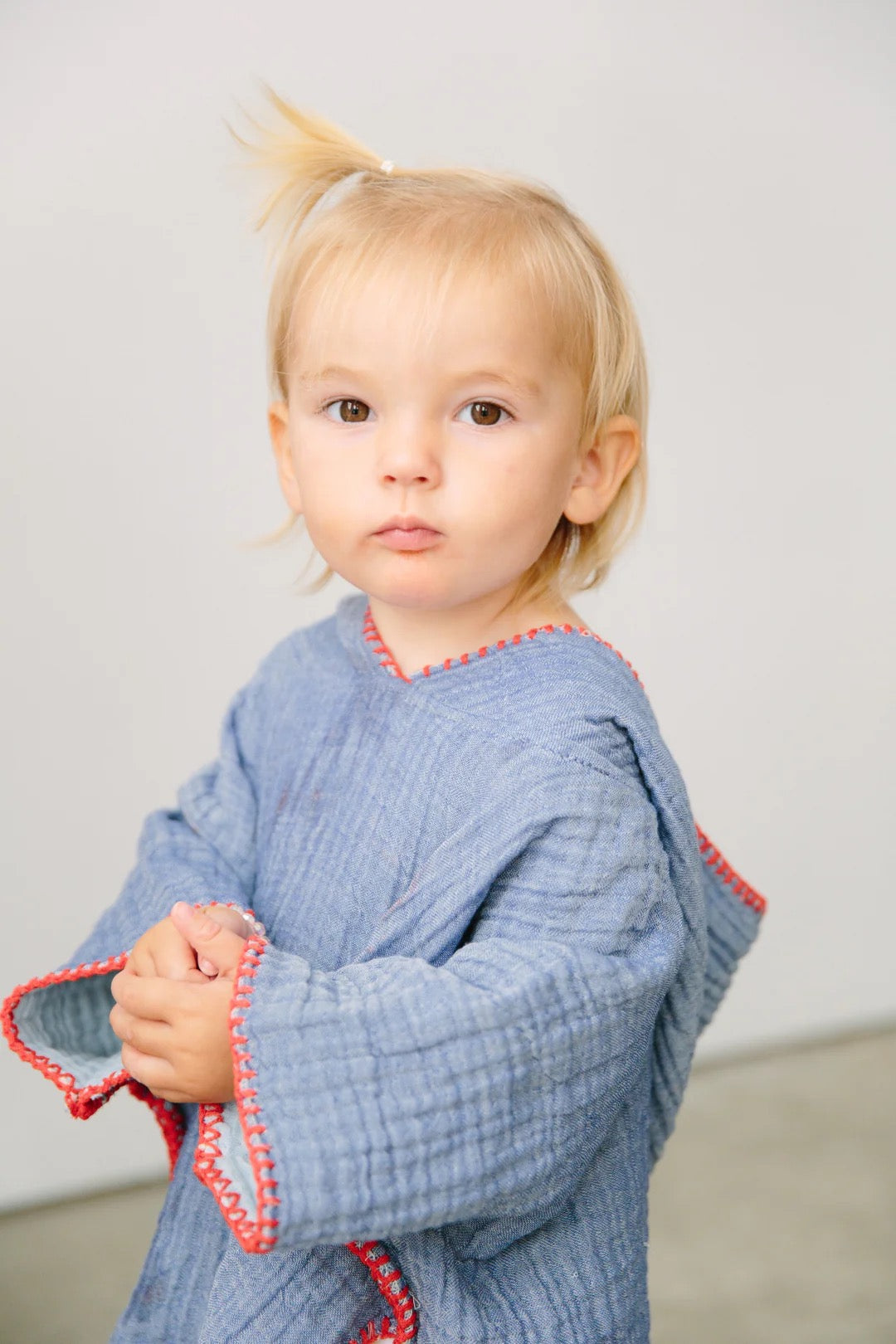THE PEBBLE - Kid's Muslin Poncho - Tofino Towel Co.